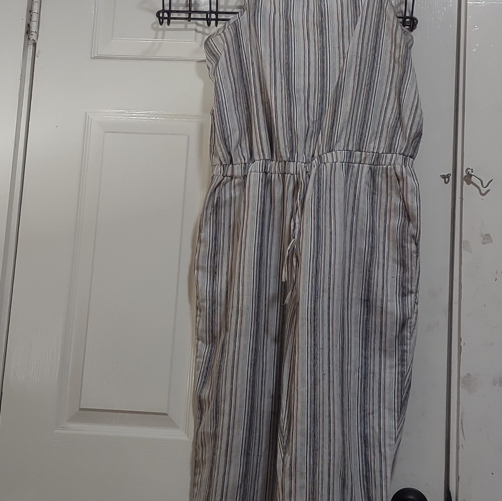 sleeveless jumpsuit